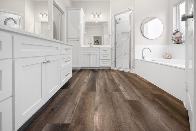 408 Daisy Lane, Robinson, TX 76706