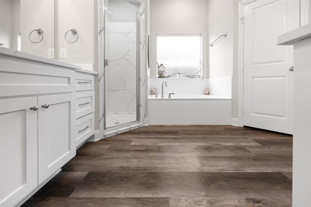 408 Daisy Lane, Robinson, TX 76706