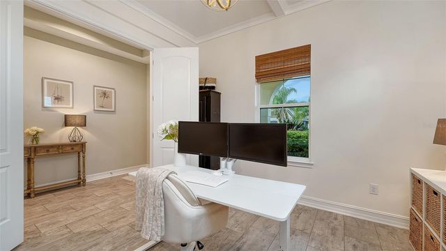 13720 SAW PALM CREEK TRAIL, Lakewood Ranch, FL 34211