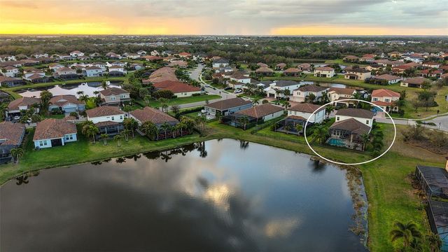 13720 SAW PALM CREEK TRAIL, Lakewood Ranch, FL 34211