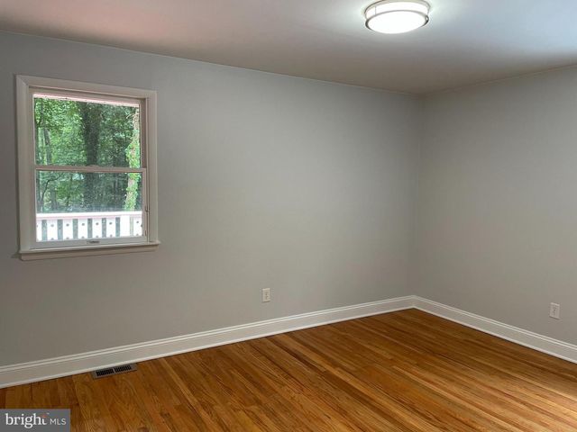 13 GLEN DR, Voorhees, NJ 08043