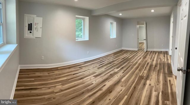 13 GLEN DR, Voorhees, NJ 08043