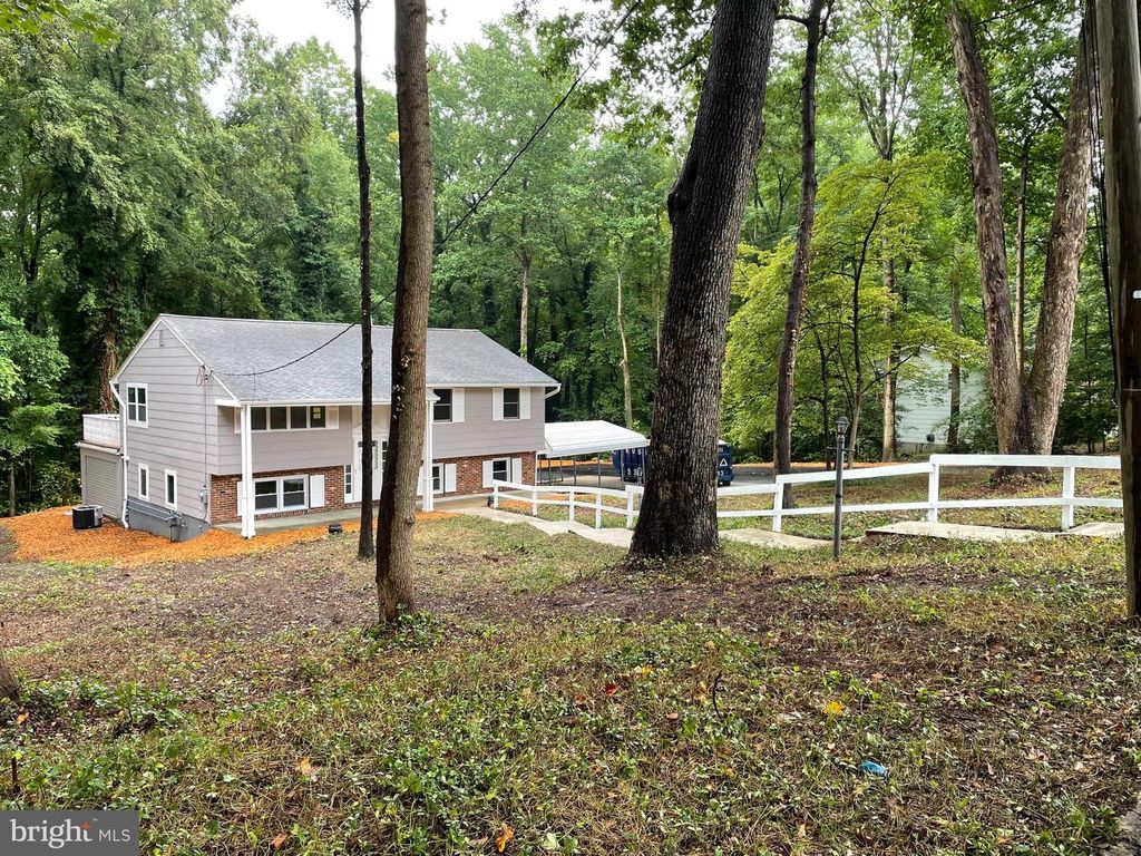 13 GLEN DR, Voorhees, NJ 08043