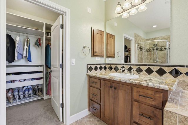 7210 Orchard Cir, Penryn, CA 95663