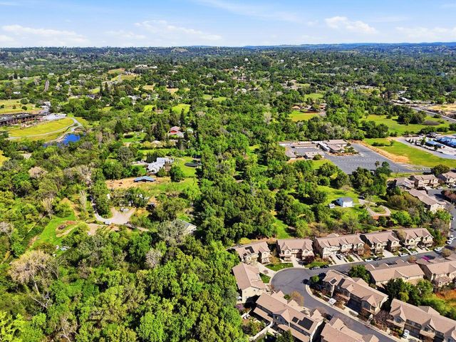 7210 Orchard Cir, Penryn, CA 95663