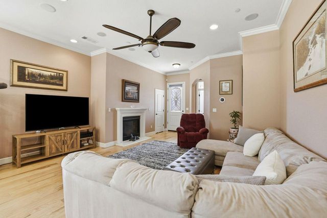 7210 Orchard Cir, Penryn, CA 95663