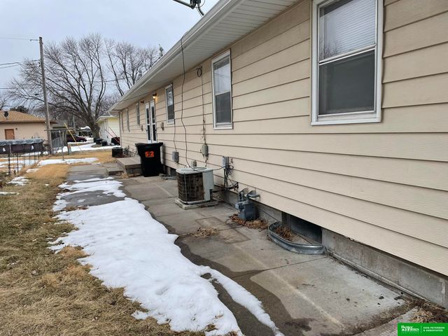 2061-2069 E 22nd Street, Fremont, NE 68025