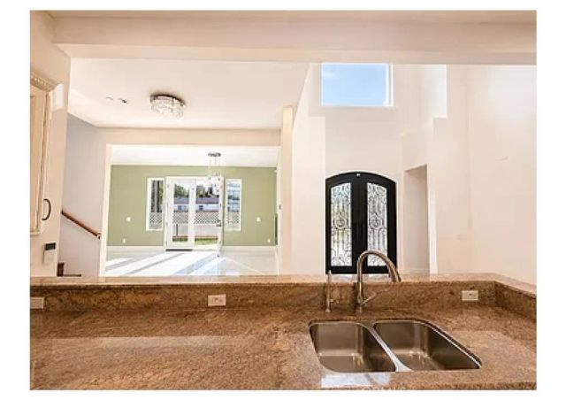 19462 Harding, Huntington Beach, CA 92646