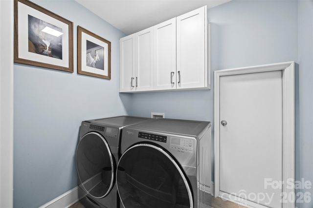 1408 Cortland Road W, Charlotte, NC 28209