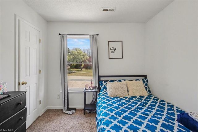 3904 Riverdale Drive, Greensboro, NC 27406