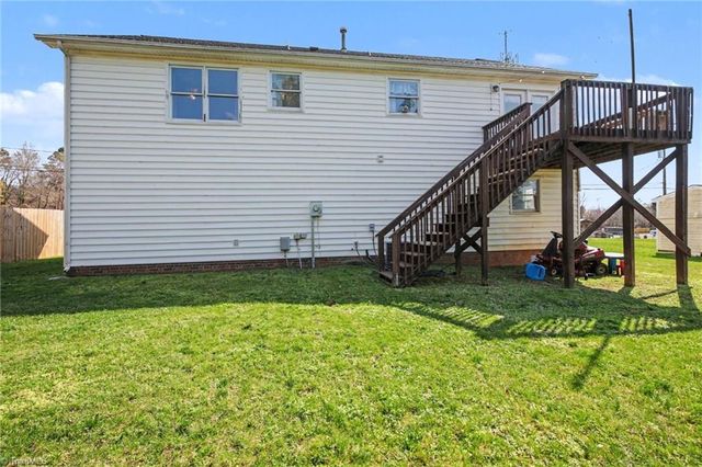 3904 Riverdale Drive, Greensboro, NC 27406