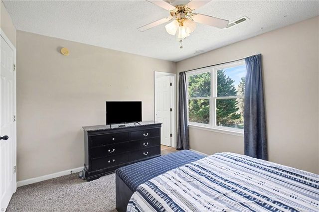 3904 Riverdale Drive, Greensboro, NC 27406