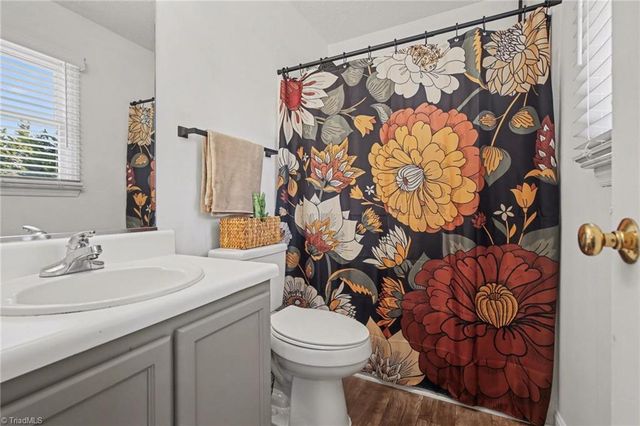 3904 Riverdale Drive, Greensboro, NC 27406