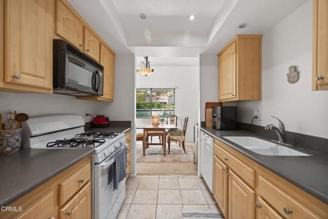 202 N Carrillo Road E, Ojai, CA 93023