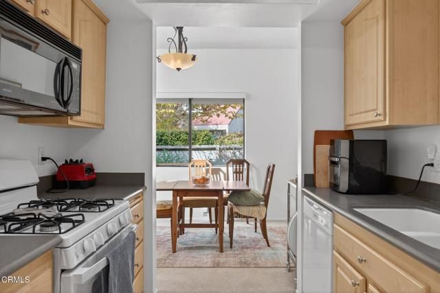 202 N Carrillo Road E, Ojai, CA 93023