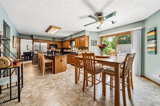 3173 Rosewood Oval, North Royalton, OH 44133