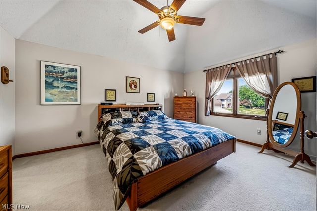 3173 Rosewood Oval, North Royalton, OH 44133