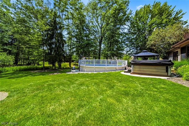 3173 Rosewood Oval, North Royalton, OH 44133