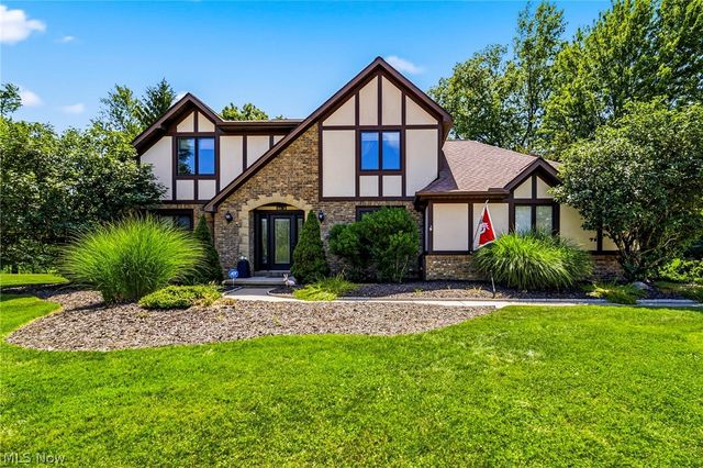 3173 Rosewood Oval, North Royalton, OH 44133