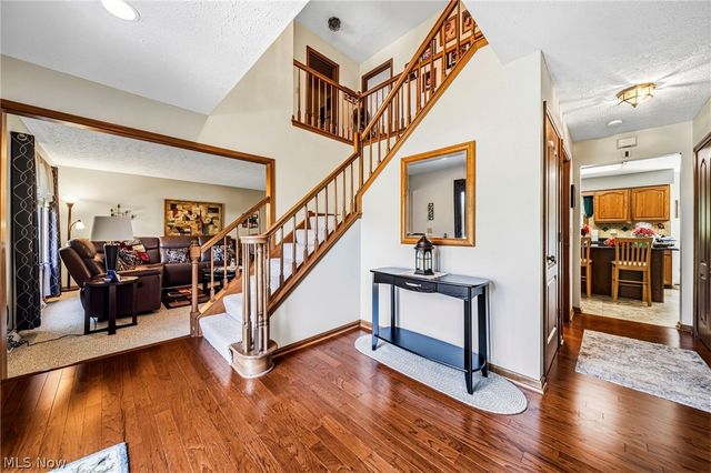 3173 Rosewood Oval, North Royalton, OH 44133