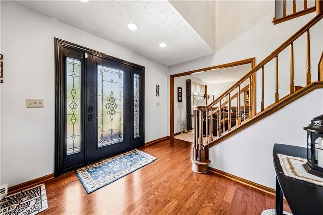 3173 Rosewood Oval, North Royalton, OH 44133