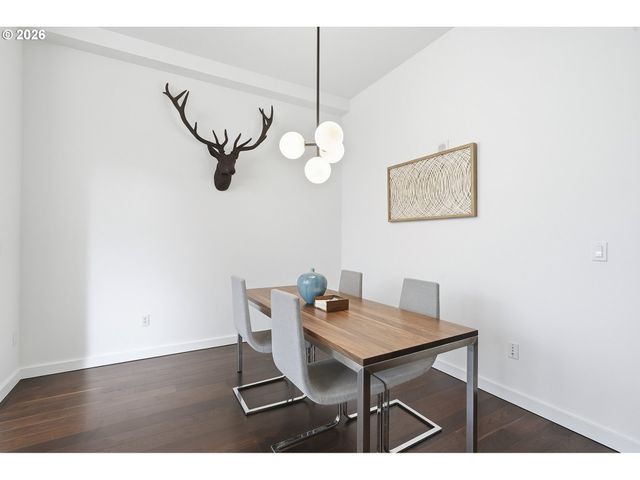 1900 S RIVER Dr N112, Portland, OR 97201