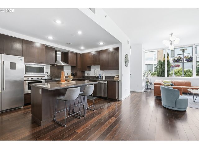 1900 S RIVER Dr N112, Portland, OR 97201