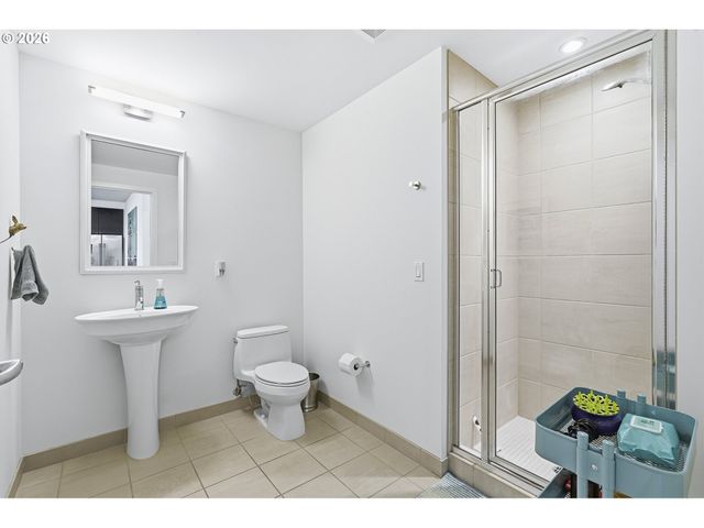 1900 S RIVER Dr N112, Portland, OR 97201