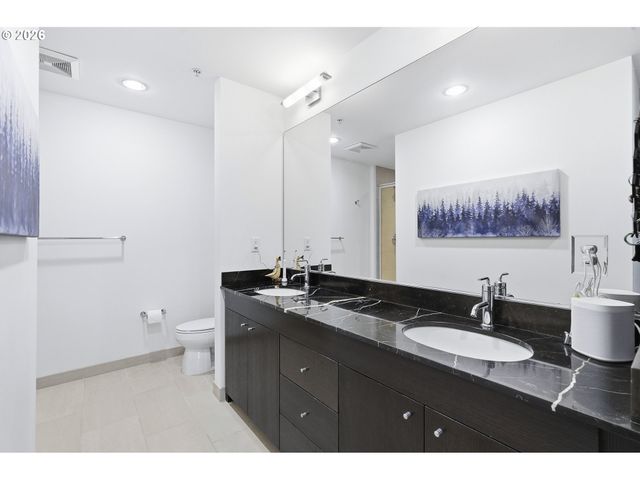 1900 S RIVER Dr N112, Portland, OR 97201