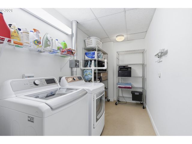 1900 S RIVER Dr N112, Portland, OR 97201