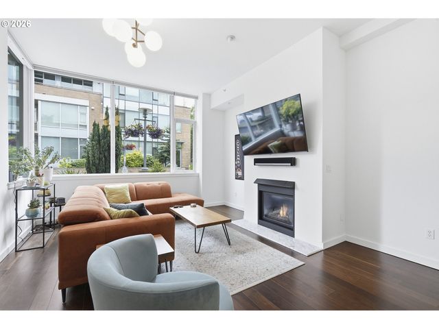 1900 S RIVER Dr N112, Portland, OR 97201