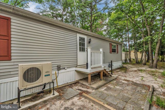 50 HAZELTOP DR, Sicklerville, NJ 08081