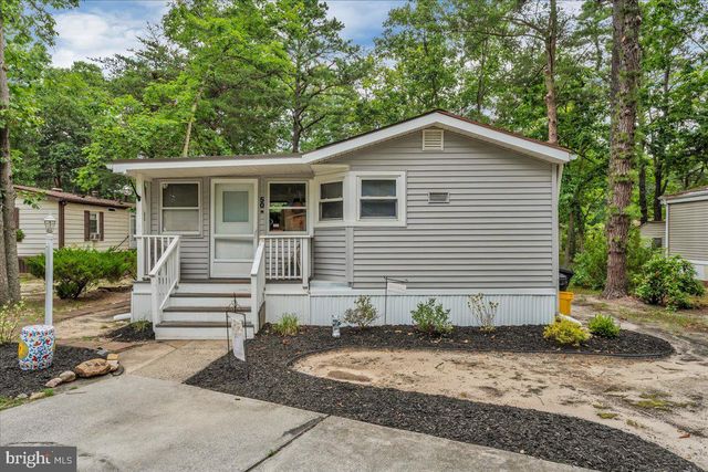 50 HAZELTOP DR, Sicklerville, NJ 08081