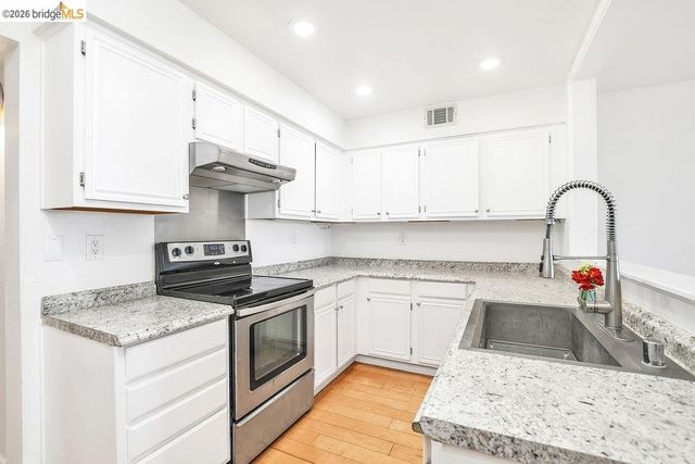 3487 Wells Rd, Oakley, CA 94561