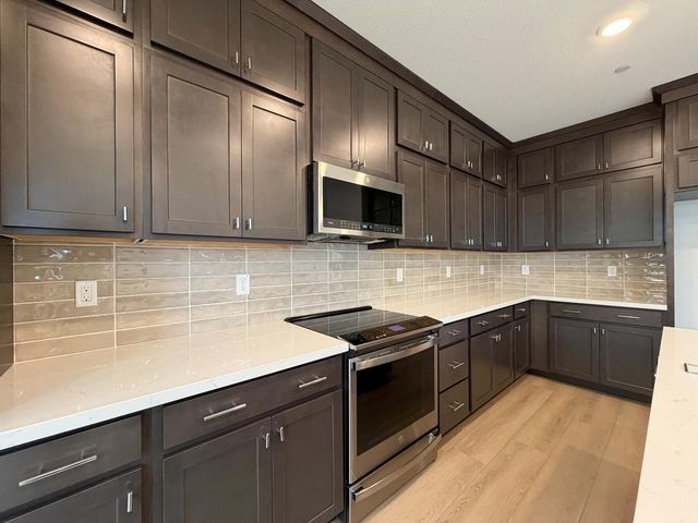 10367 Mornington Way, Elk Grove, CA 95757