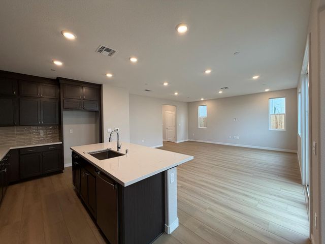 10367 Mornington Way, Elk Grove, CA 95757