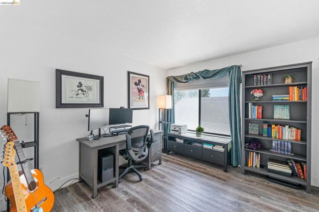 640 Mockingbird Ln, Oakley, CA 94561