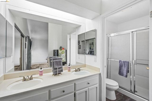 640 Mockingbird Ln, Oakley, CA 94561