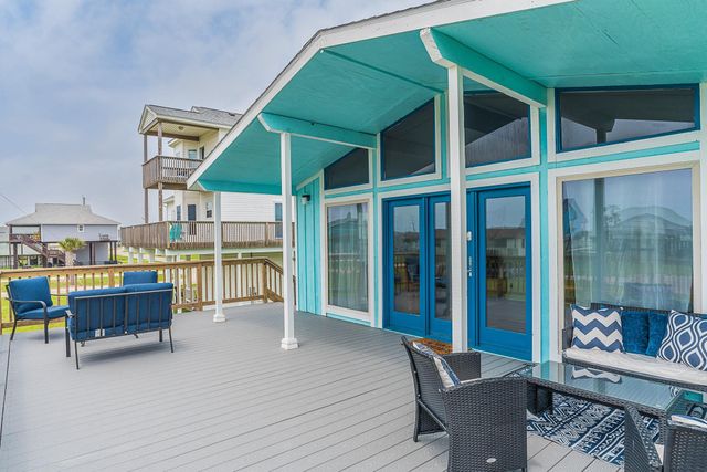 23011 Camino Street, Galveston, TX 77554