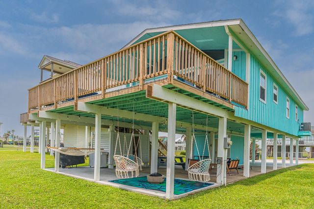 23011 Camino Street, Galveston, TX 77554