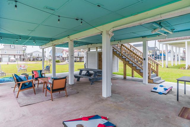 23011 Camino Street, Galveston, TX 77554