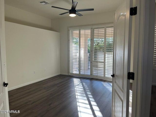 1747 E Northern Avenue 125, Phoenix, AZ 85020