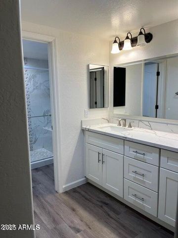 1747 E Northern Avenue 125, Phoenix, AZ 85020