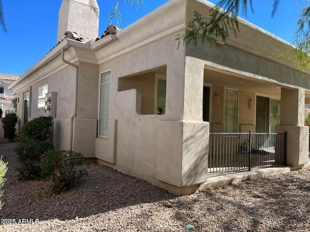 1747 E Northern Avenue 125, Phoenix, AZ 85020