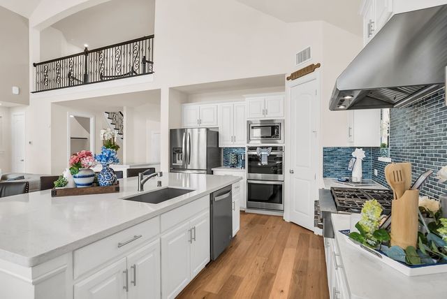 1504 S Mitchell Road, Mansfield, TX 76063