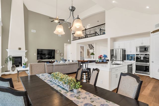 1504 S Mitchell Road, Mansfield, TX 76063