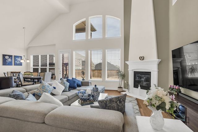 1504 S Mitchell Road, Mansfield, TX 76063