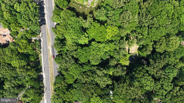6579 BRADDOCK RD, Alexandria, VA 22312