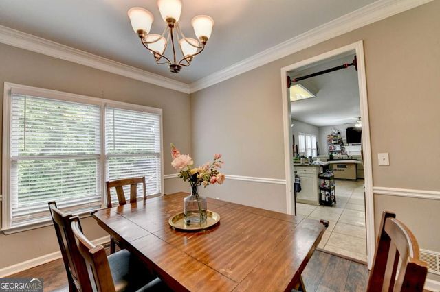 1053 Hawk Creek Trail, Lawrenceville, GA 30043