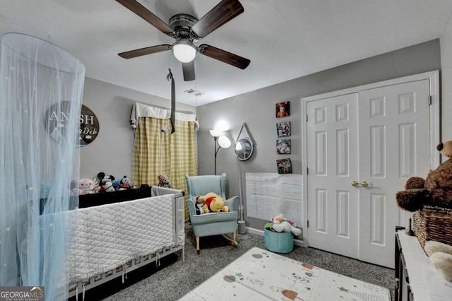 1053 Hawk Creek Trail, Lawrenceville, GA 30043